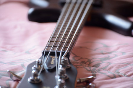 5 Strings Bass Guitar Black Oil Color