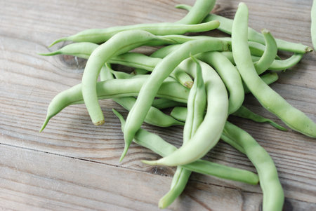 raw peas 