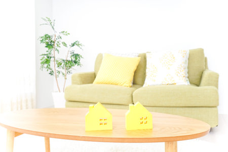 house hunting image