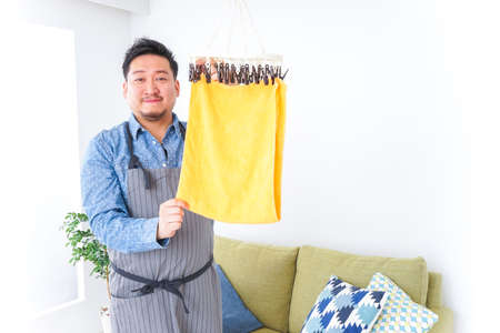 housekeeping man imageの写真素材