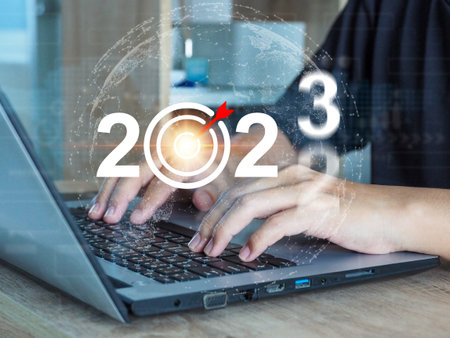 countdown 2022 Starting into the year 2023 with work goals. Generating profit growth from corporate investment, expanding business branches around the world.の写真素材