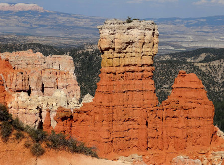View into Bryce Canyon during afternoon from Aqua Canyonの写真素材