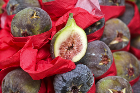 Exotic fruit purple figs exposed in the Marketの写真素材