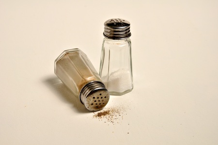 Salt and pepper shaker on white backgroundの写真素材