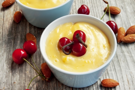 Vanilla puddingの写真素材