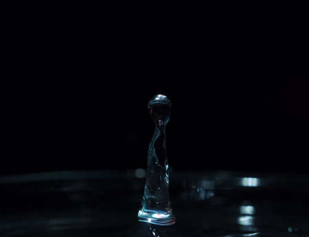 Highspeedphotography with water drops without flash in jenaの写真素材