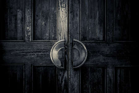 Rusty and abandoned doorの写真素材