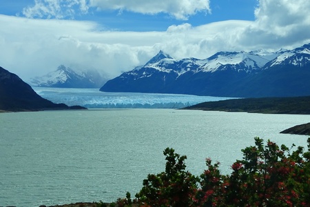 Perito Moreno glacier view, beautiful blue ice wall, Calafate, Patagonia, Argentinaの写真素材