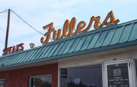 Tyler, TX: Abandoned Restaurant Fuller's Fine Foods a former local restaurant in Tyler, TXのeditorial素材