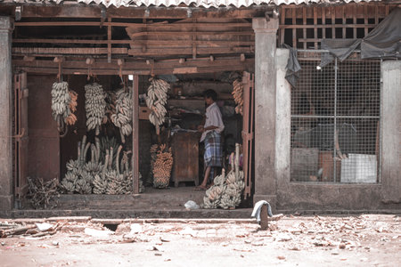 Sri Lanka, Colombo 09.03.2020. A Traditional street market in Colombo, Sri Lanka. Street markets in south asia are full of people all time, crowds streets, people with poor and simple life. .のeditorial素材