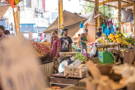 Sri Lanka, Colombo 09.03.2020. A Traditional street market in Colombo, Sri Lanka. Street markets in south asia are full of people all time, crowds streets, people with poor and simple life. .のeditorial素材