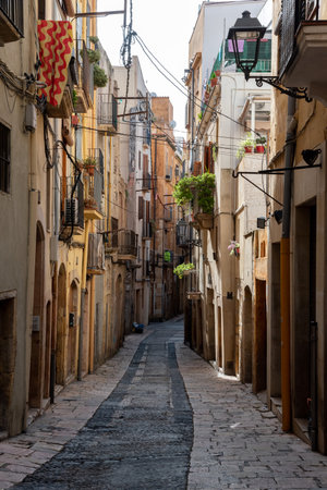 Alleyway. Tarragona. Catalonia. Spain.の写真素材