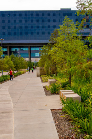 August 19, 2015 - Dallas, Texas, USA: Exterior views of the new addition to Parkland Memorial Hospitalのeditorial素材