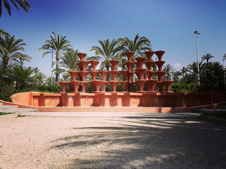 Fountain in the municipal park of Elcheの写真素材