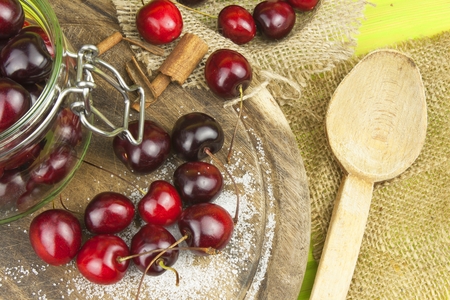 Domestic production of cherry jam. の写真素材
