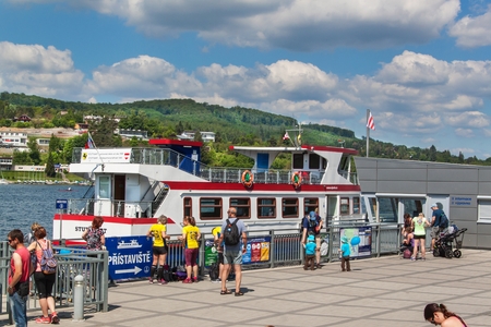 BRNO, CZECH REPUBLIC -27 MAY, 2017: Cruise ship at Brno dam. Vacation spot of inhabitants of Brno. Shipping at the dam was commenced in 1945のeditorial素材