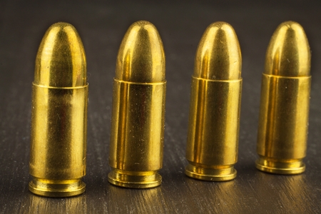 9mm caliber cartridges. Sale of weapons and ammunition. The right to bear arms
