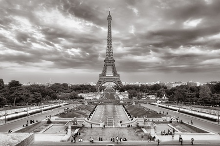 Eiffel tower cloudy cityscape view