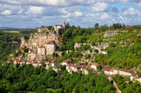 Rocamadour medieval village at sunrise, wide view, Franceの写真素材