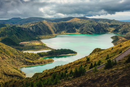 Scenic landscape view of Lagoa do Fogo in Sao Miguel island, Azoresの写真素材