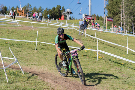 Vallnord, La Massana, Andorra. 17 July 2018. XCO MOUNTAIN BIKE MASTER WORLD CUP 2018, UCI, Mountain Bike World Cup MAsters 2018, Vallnord Andorra. 17/07/2018 Credit: Martin Silva Cosentino / Alamy Live Newsのeditorial素材