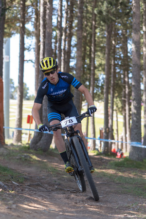 Vallnord, La Massana, Andorra. 17 July 2018. XCO MOUNTAIN BIKE MASTER WORLD CUP, XCO, Mountain Bike World Cup MAsters 2018 35 -  40 , Vallnord Andorra. 17/07/2018 Credit: Martin Silva Cosentino / Alamy Live Newsのeditorial素材