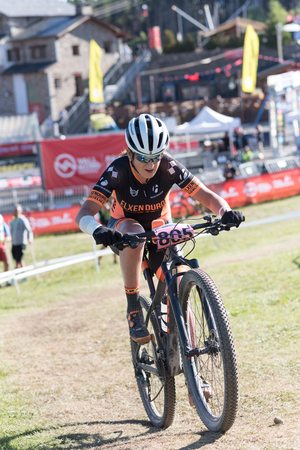 Vallnord, La Massana, Andorra. 17 July 2018. XCO MOUNTAIN BIKE MASTER WORLD CUP 2018, UCI, Mountain Bike World Cup MAsters 2018, Vallnord Andorra. 17/07/2018 Credit: Martin Silva Cosentino / Alamy Live Newsのeditorial素材