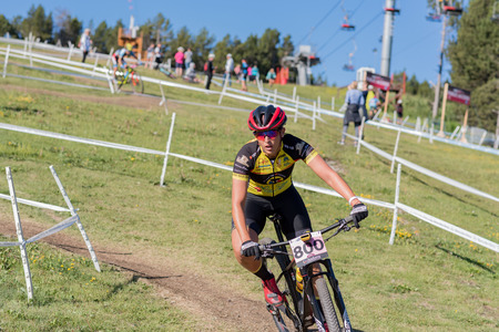 Vallnord, La Massana, Andorra. 17 July 2018. XCO MOUNTAIN BIKE MASTER WORLD CUP 2018, UCI, Mountain Bike World Cup MAsters 2018, Vallnord Andorra. 17/07/2018 Credit: Martin Silva Cosentino / Alamy Live Newsのeditorial素材