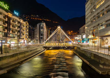 Andorra La Vella, Andorra : 2019 Febrero 26 : Paris Bridge,  Cityscape of Andorra la Vella, Andorraのeditorial素材