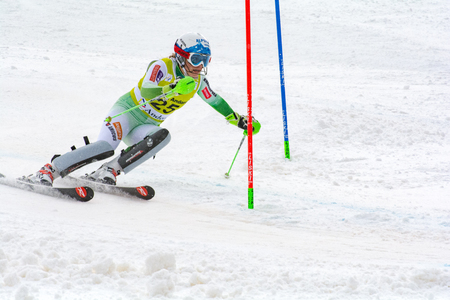 Audi FIS Alpine Ski World Cup - Women's CombinedSOLDEU, ANDORRA - FEBRUARY 28: Skier in competes during the Audi FIS Alpine Ski World Cup Women's Super Combined on February 28, 2016 in Soldeu, Andorra.のeditorial素材