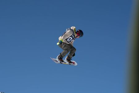 El Tarter, Andorra. 29 March 2019: Snowboarder participating in the Total Fight 2019 Grandvalira Andorra.のeditorial素材