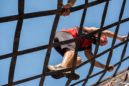 Encamp, Andorra: 2020 Sept 05: Competitors participate in the 2020 Spartan Race obstacle racing challenge in Andorra, on September 05, 2020.のeditorial素材