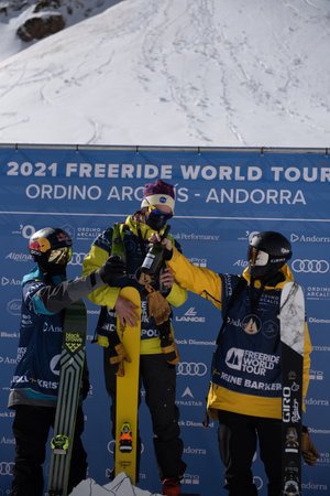 Ordino Arcalis, Andorra: 2021 February 24: Andrew Pollard in action at the Freeride World Tour 2021 Step 2 at Ordino Alcalis in Andorra in the winter of 2021.のeditorial素材