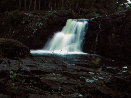   waterfall at night time                             の写真素材