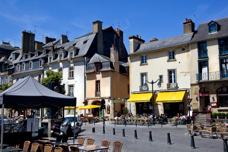 Square in the charming Rennes, Brittany (Bretagne), France, in his old town centerのeditorial素材