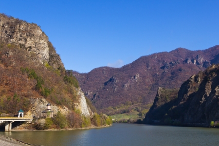 Olt river gorge - Cozia, Valcea, Romaniaの写真素材