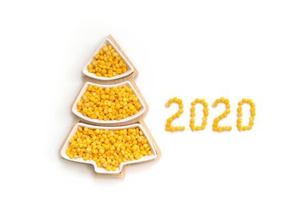 plate in the form of a Christmas tree