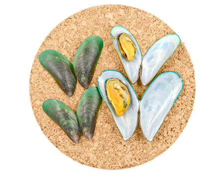 Mussels on sawdust plateの写真素材