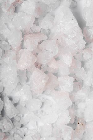 macro image of sea salt crystals の写真素材
