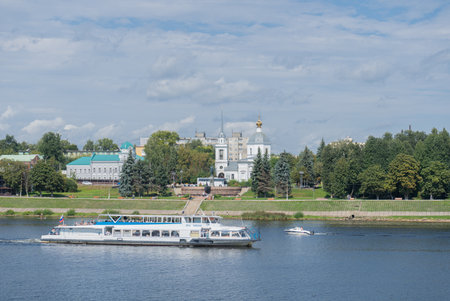 Tver, Russia August 17 224. View from the Volga to the Afanasy Nikitin Embankment in Tver, Russia. Monument to Afanasy Nikitin, pleasure boat Lisa Chaykinaのeditorial素材
