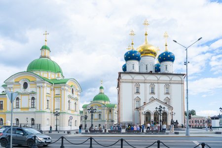 Tver, Russia: August 17 2024. Cathedral of Transfiguration of the Lord or Spaso Preobrazhensky Cathedral is an Orthodox church in Tverのeditorial素材