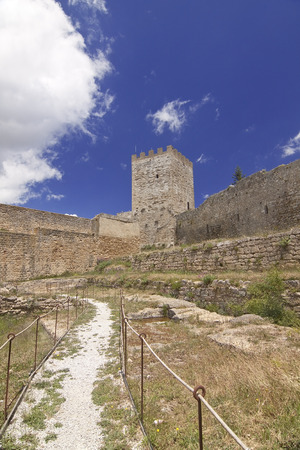 View of Lombardy Castle: footpath in Saint Nicholas courtyard and Torre Pisana (Pisana tower). Enna, Sicilyのeditorial素材