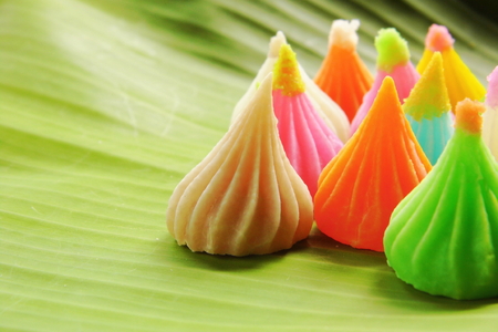 Aalaw candy on banana leaf - Thai candy dessert