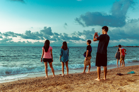 people at the beachのeditorial素材