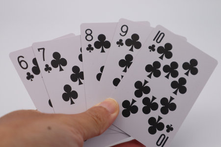 Complete a straight flush in poker