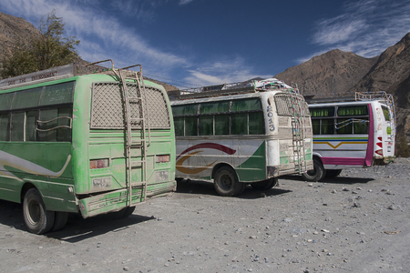 JOMSOM, NEPAL - CIRCA NOVEMBER 2013: Bus is the primary means of transport in the village of Jomsom circa November 2013 in Jomsom.のeditorial素材