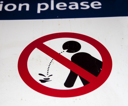 CALCUTTA, INDIA - CIRCA NOVEMBER 2013: sign does not spit circa November 2013 in Calcutta.の写真素材