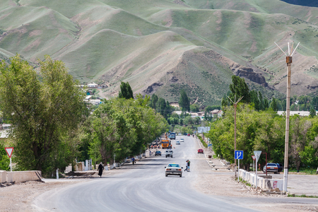 NARYN, KYRGYZSTAN - CIRCA JUNE 2017: View of the streets and the city of Naryn circa June 2017 in Naryn.のeditorial素材