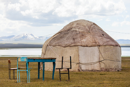 Song Kul - high alpine lake in the Tian Shan Mountains of Kyrgyzstanの写真素材