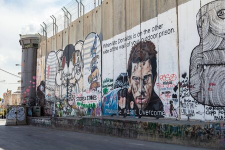 BETHLEHEM, ISRAEL - CIRCA MAY 2018: The Israeli West Bank barrier or wall circa May 2018 in  Bethlehem.のeditorial素材
